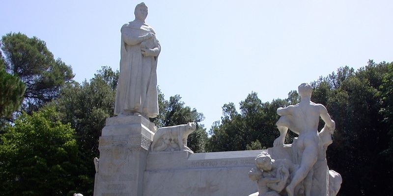 Denkmal für Francesco Petrarca