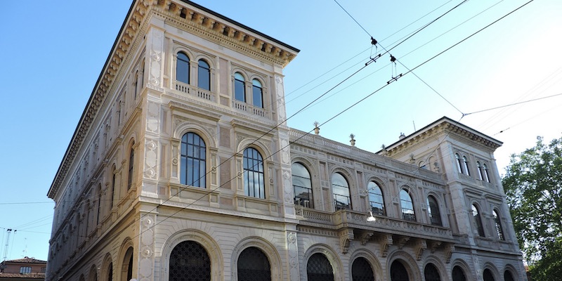 Residential Building of the Cassa di Risparmio