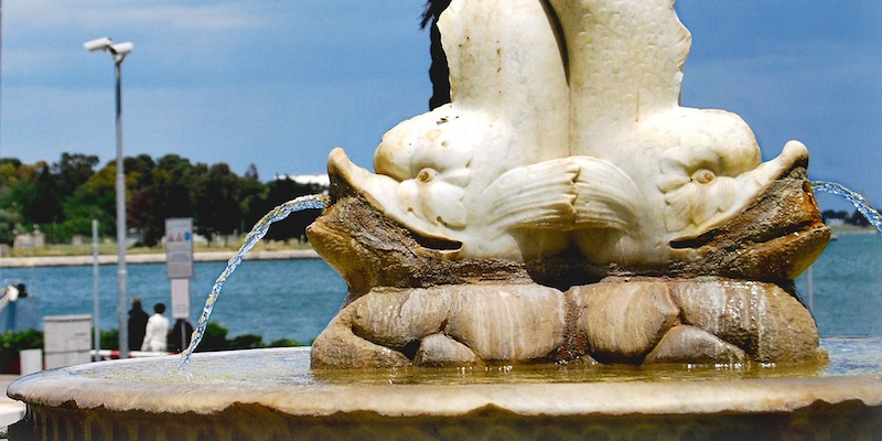 Fontana dei Delfini