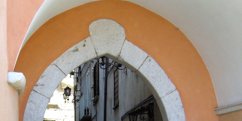Santa Cristina or Mancina Gate