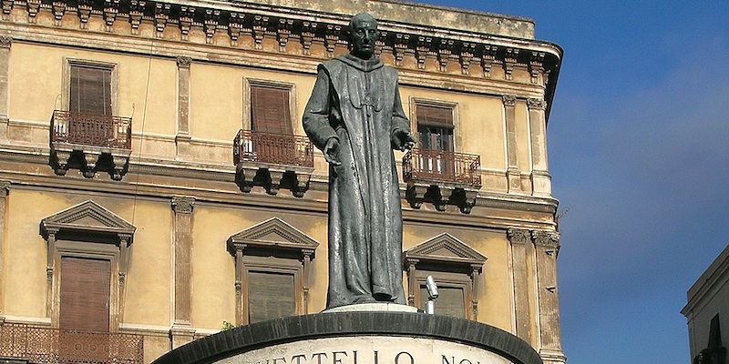 Monument to Cardinal Dusmet
