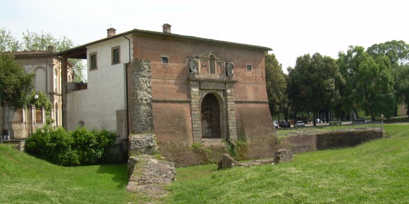 Antigua Porta San Donato