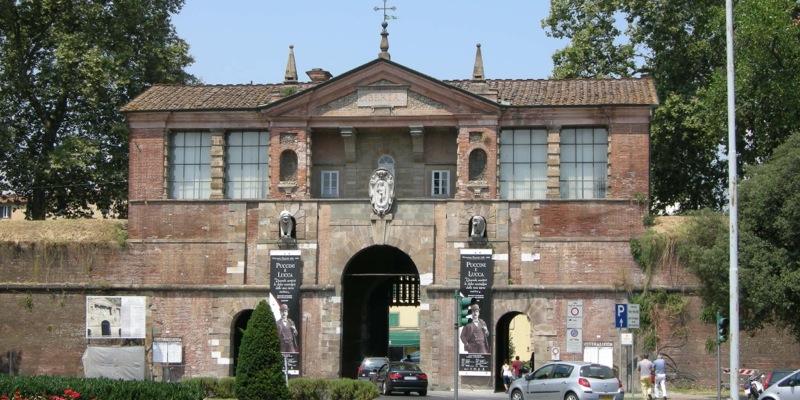 Porta San Pietro