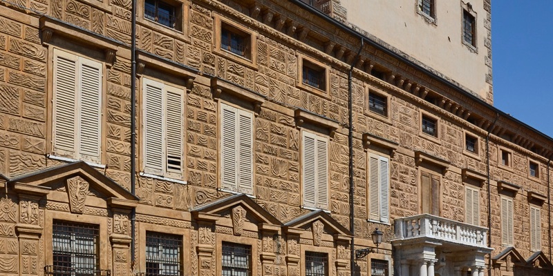 Palazzo Canossa