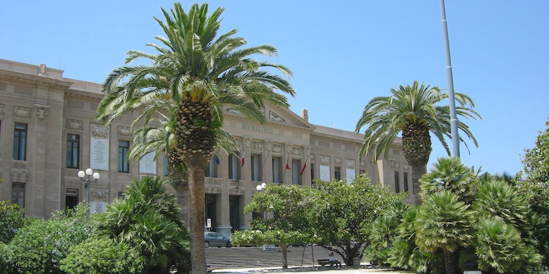 Palazzo Zanca (Rathaus) & Antiquarium
