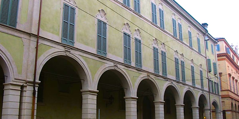 Palazzo Martinelli (already Sabbatini-Carbonieri)