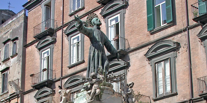 Obelisco de San Gaetano