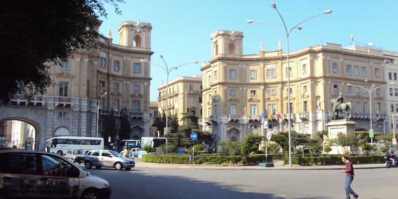 Piazza Giulio Cesare
