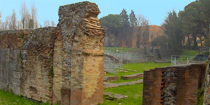 Римский амфитеатр