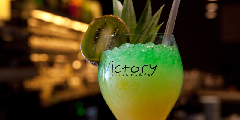 Victory Day & Night Cafe