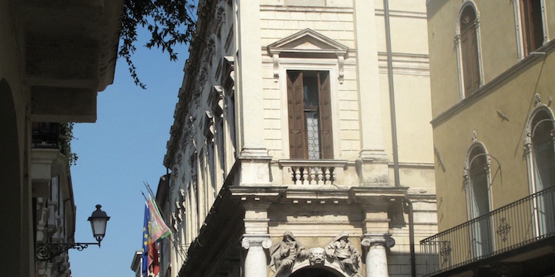 Palazzo Trissino Baston - Comune
